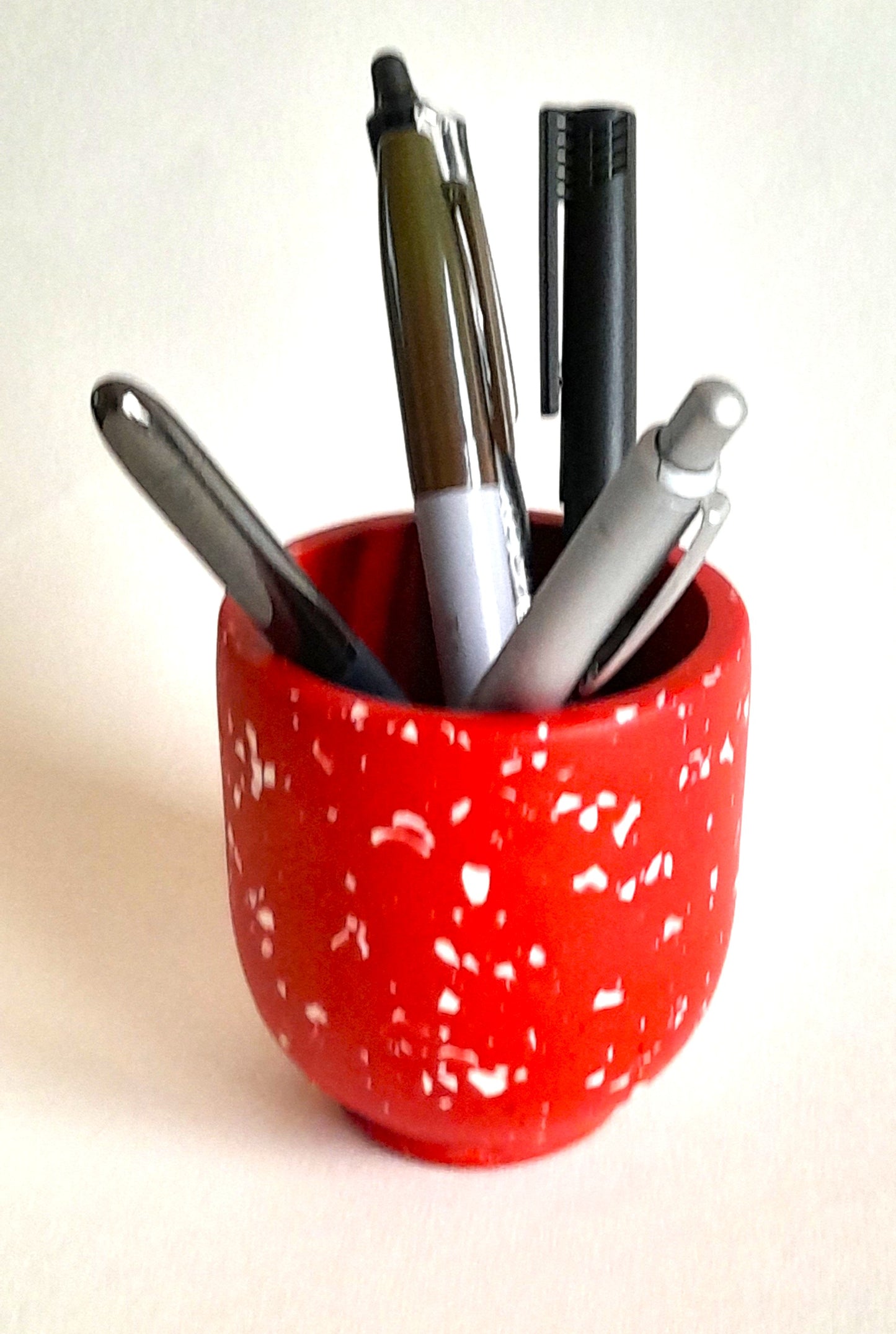 Jesmonite - Eco Luxe Red Terrazzo Pen Pot - Wholesale Products