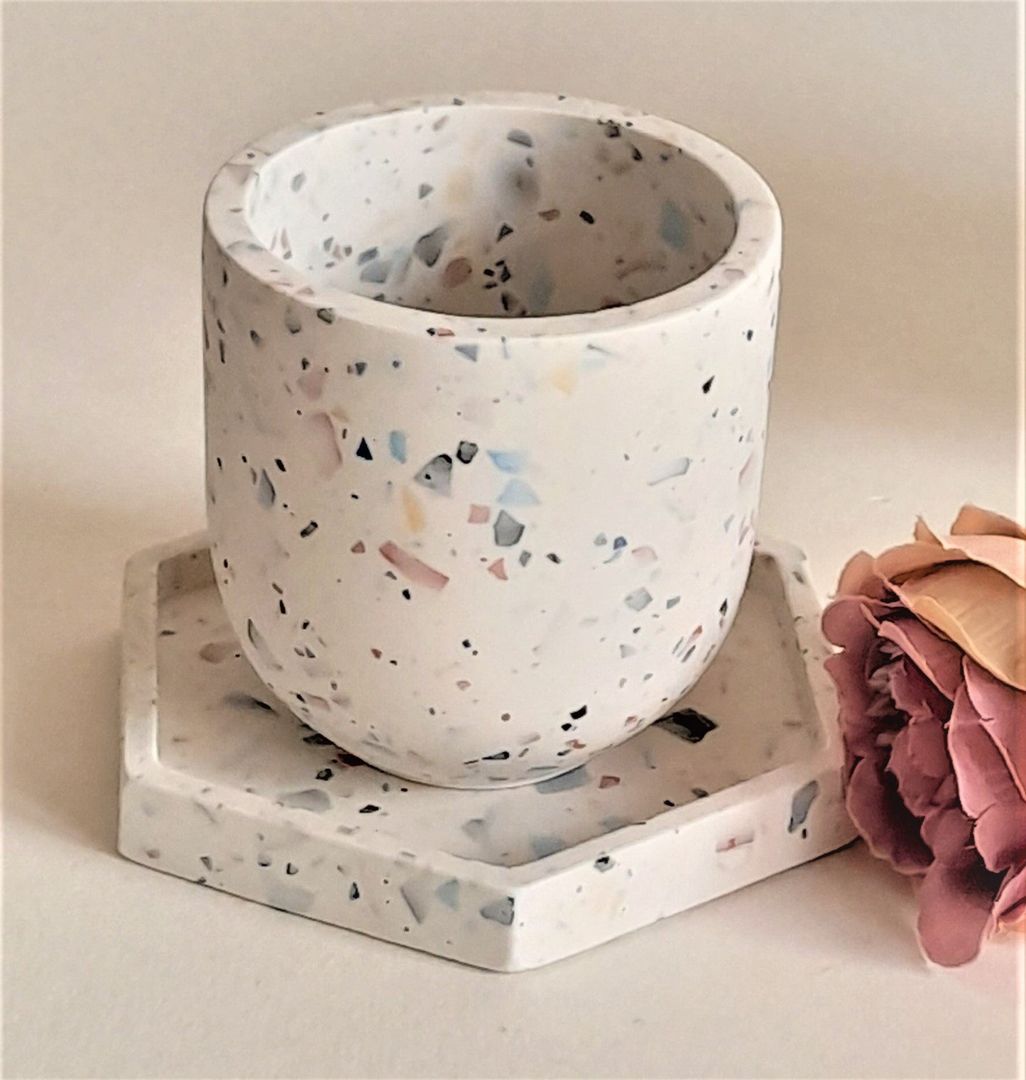 Jesmonite - Eco Luxe Terrazzo Pen Pot - Homeware Accessories