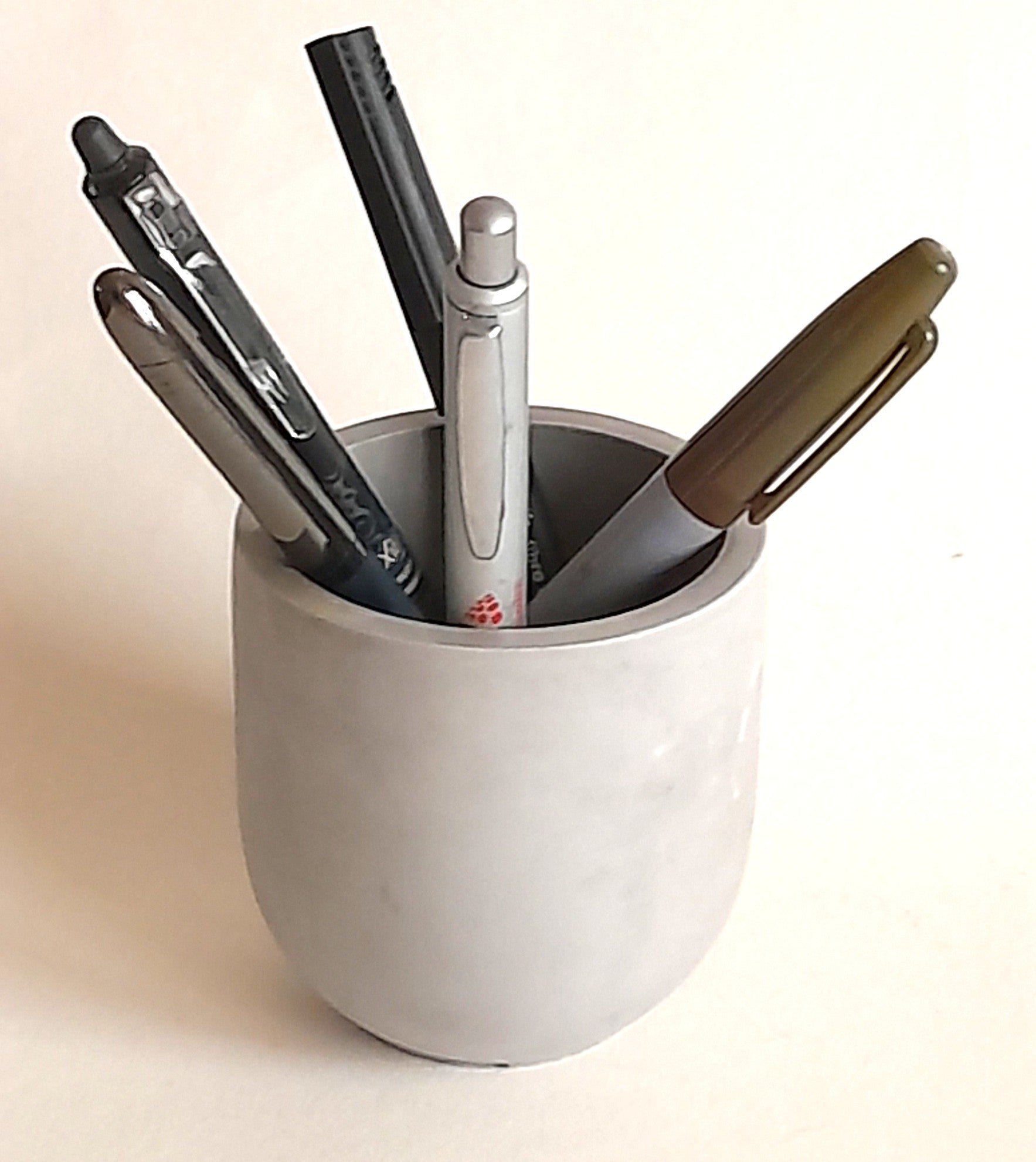 Eco Luxe Jesmonite Gray Pen Pot