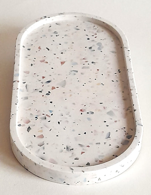 Jesmonite - Eco Luxe Large Oval Terrazzo Trinket Tray 