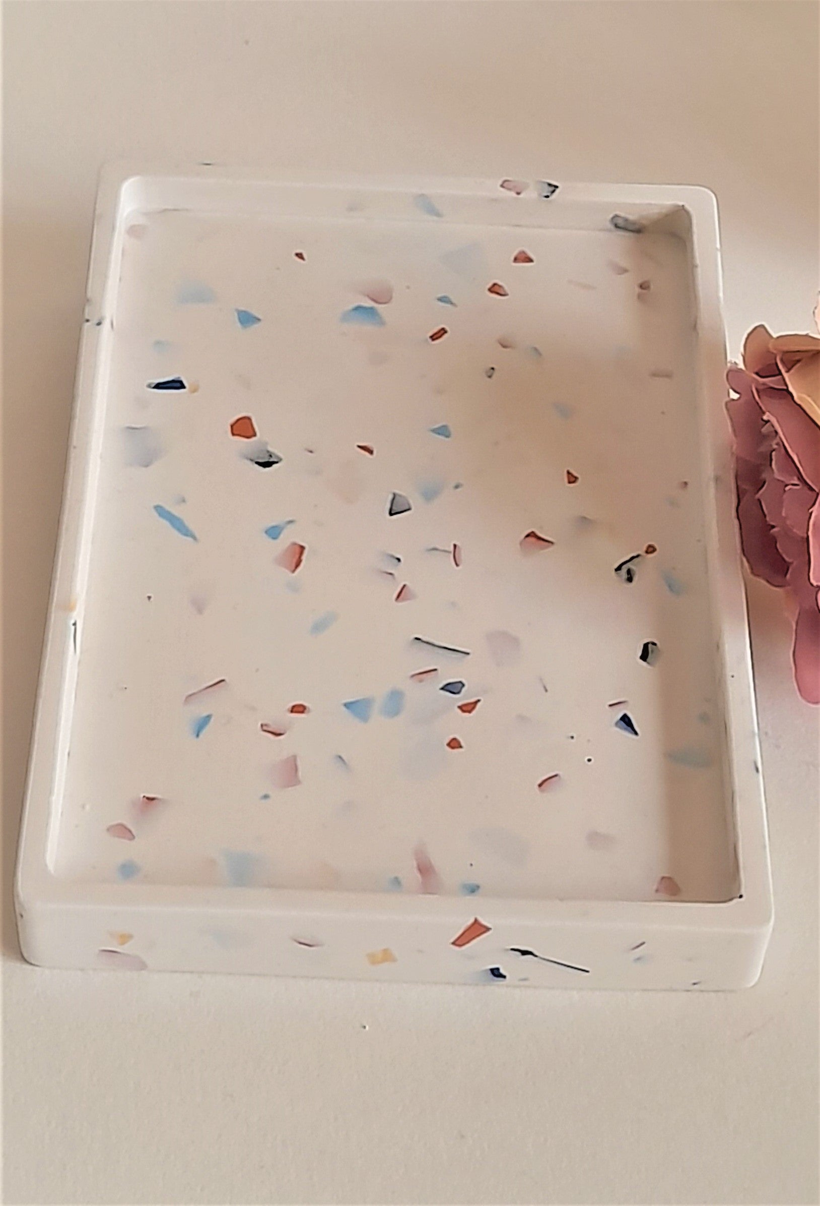 Jesmonite - Eco Luxe Medium Rectangular Terrazzo Tray - Homeware