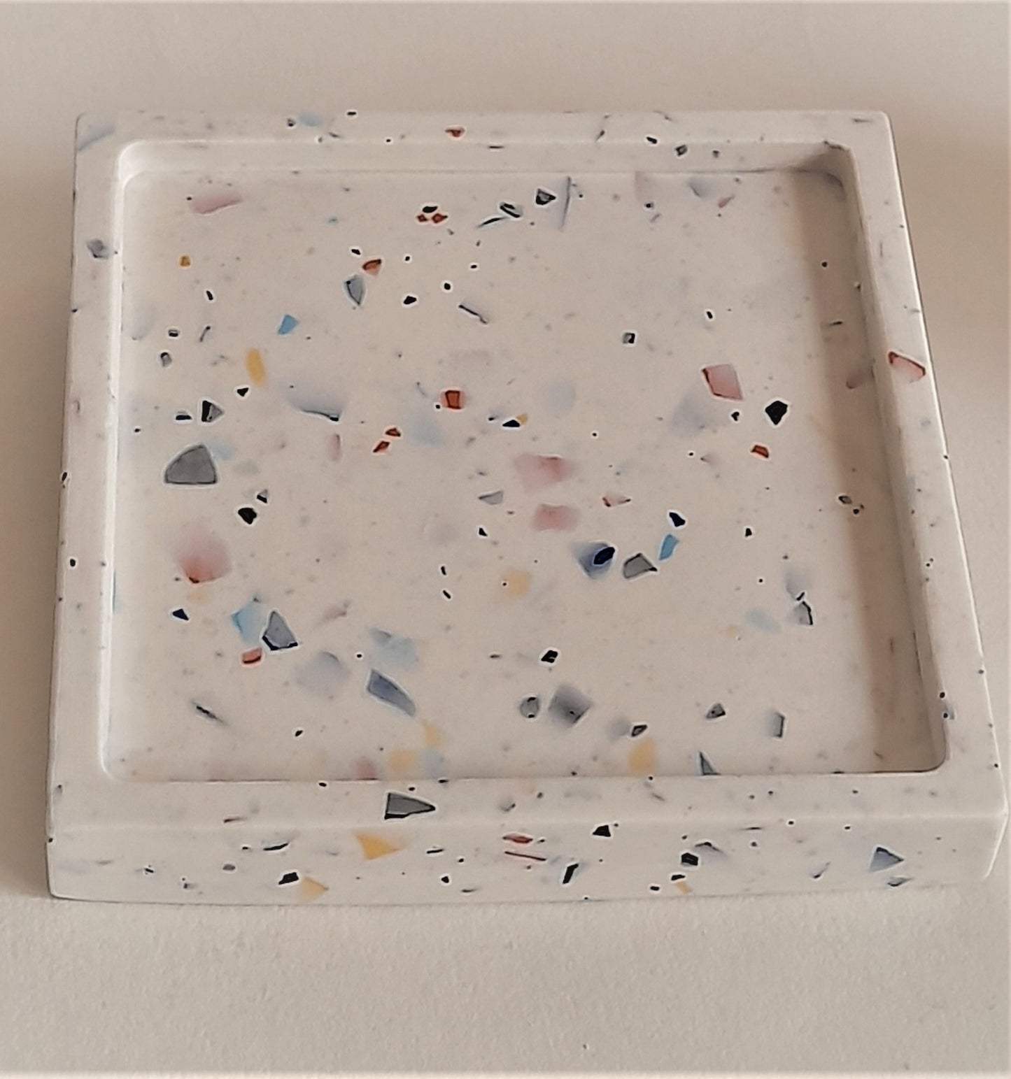 Jesmonite - Eco Luxe Medium Rectangular Terrazzo Tray - Homeware