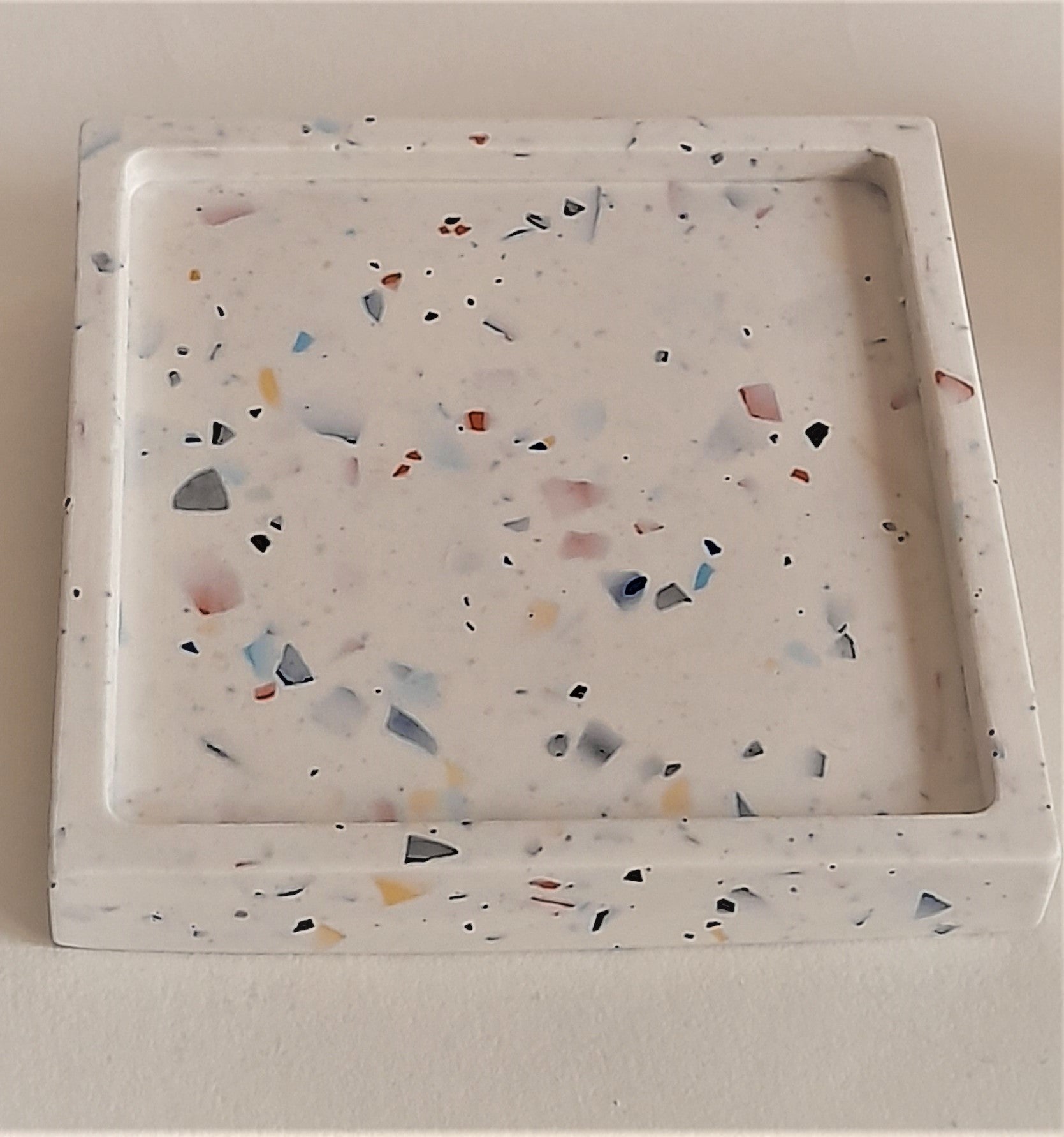 Jesmonite - Eco Luxe Medium Rectangular Terrazzo Tray - Homeware