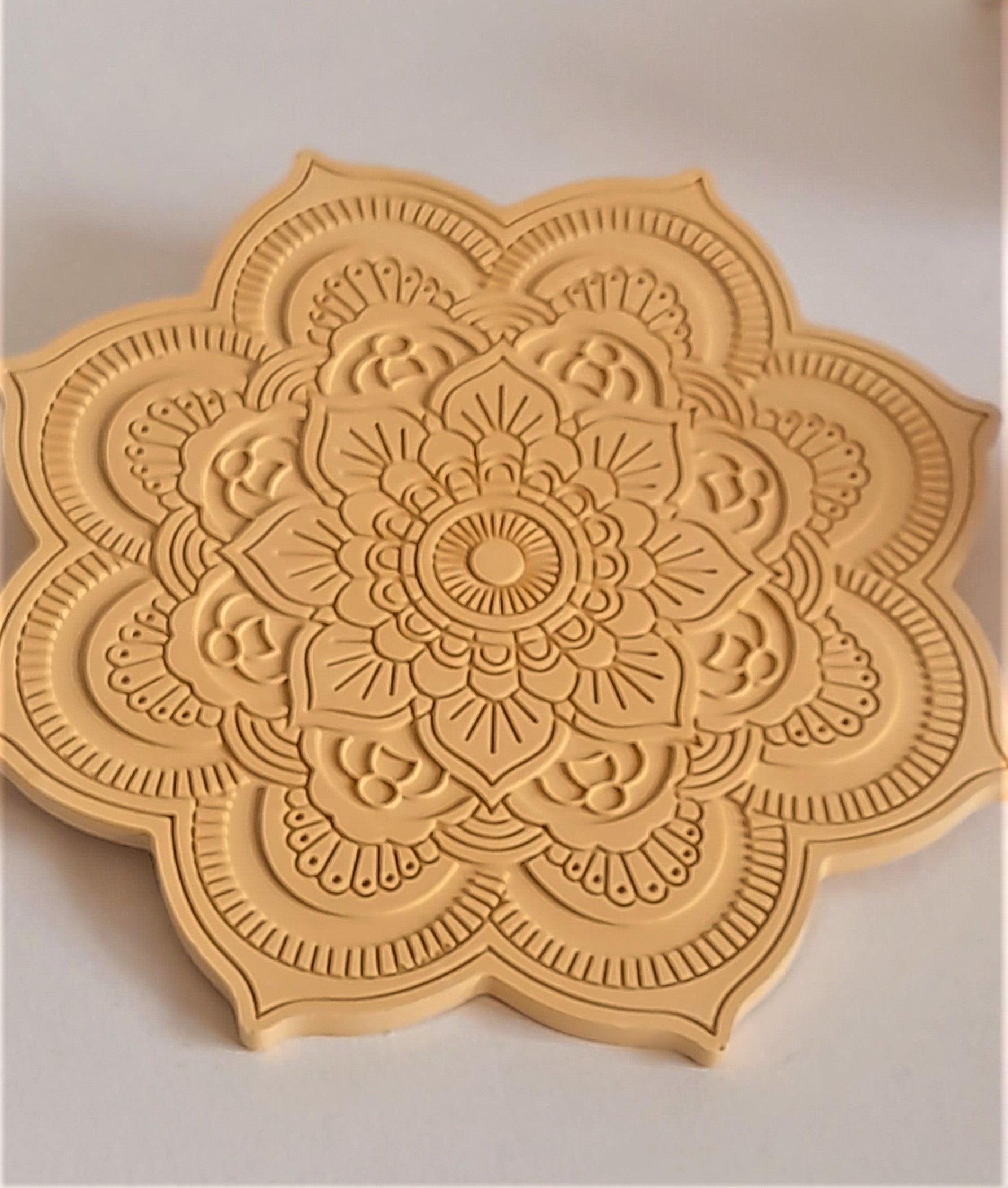 Jesmonite - Eco Luxe Mandala Light Yellow Coaster - Luxury Homeware